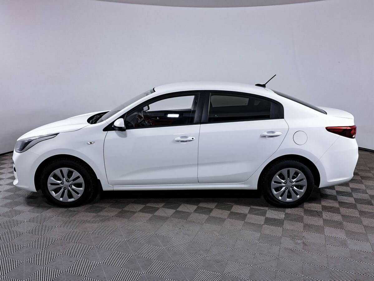 Kia Rio с пробегом — 2019 год. Фото: #7