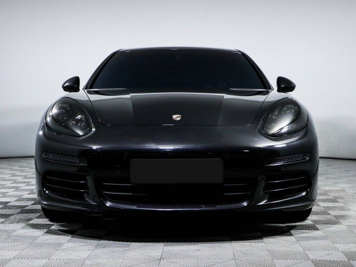 Porsche Panamera с пробегом — 2013 год. Фото: #1