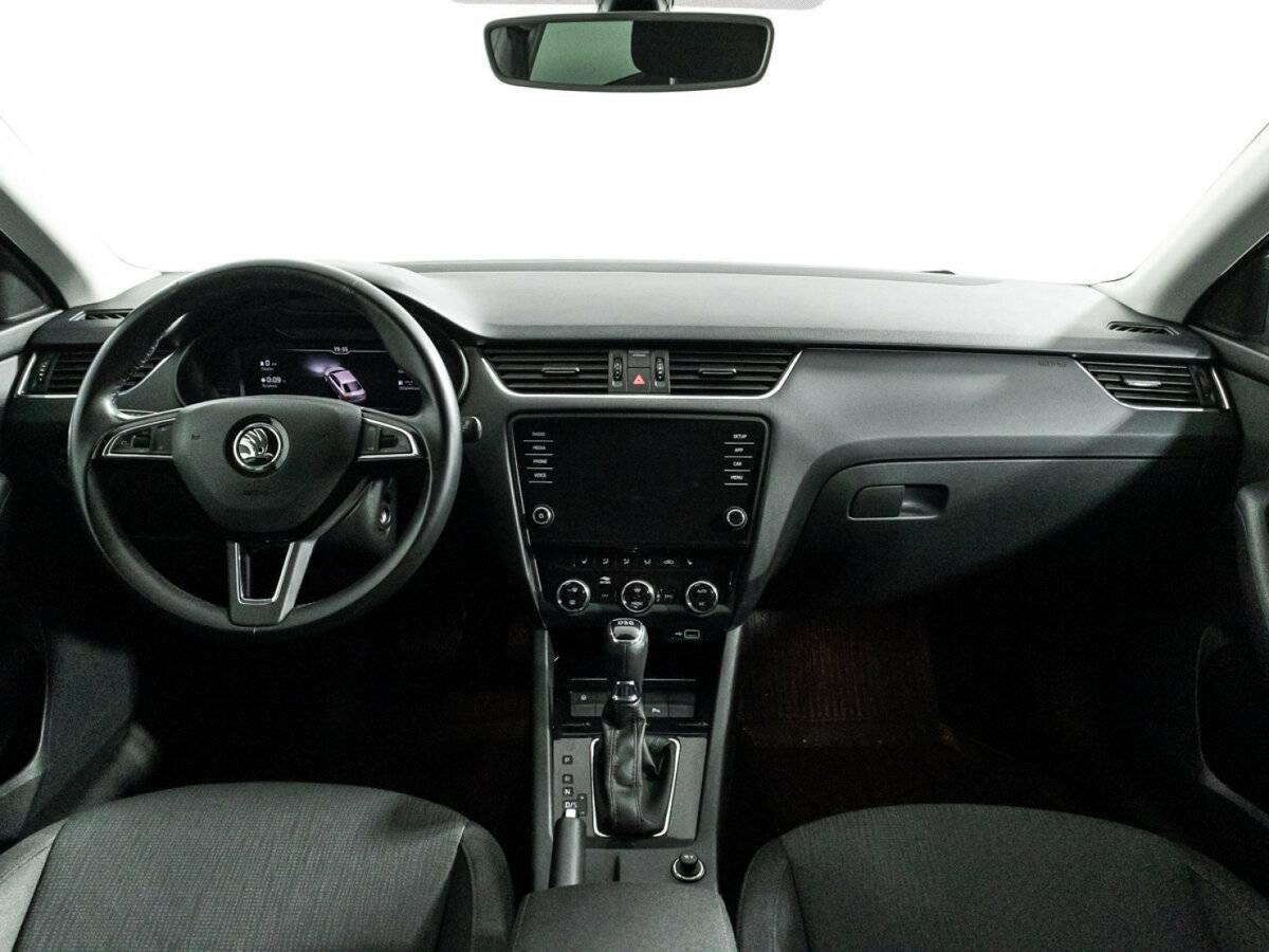 Skoda Octavia с пробегом — 2018 год. Фото: #12