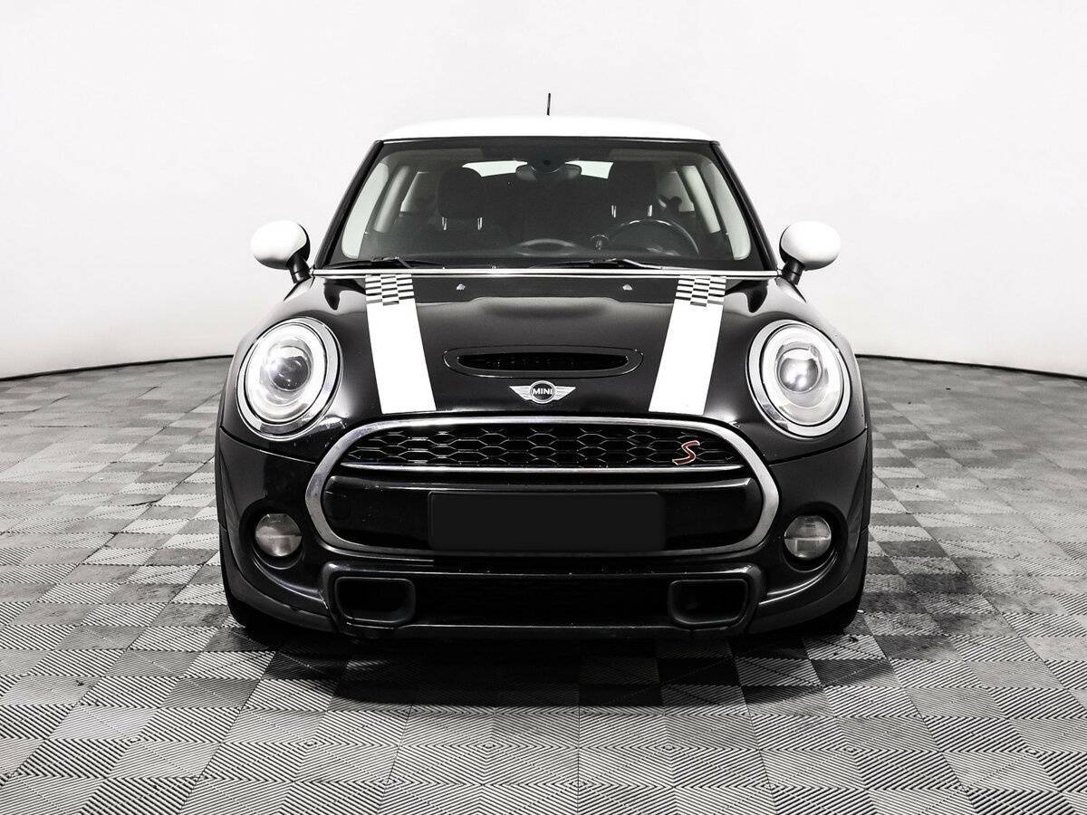 Mini Hatch с пробегом — 2015 год. Фото: #1