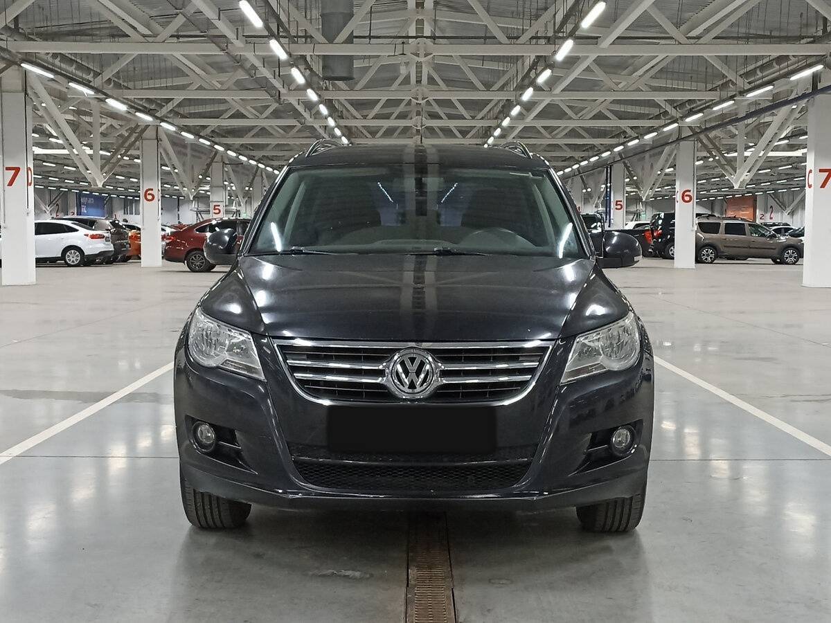 Volkswagen Tiguan с пробегом — 2009 год. Фото: #1
