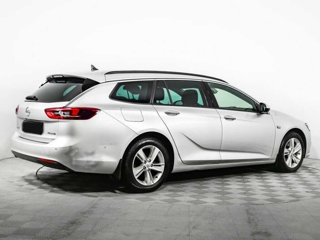 Opel Insignia с пробегом — 2018 год. Фото: #4