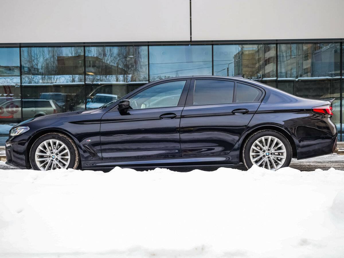 BMW 5 серии с пробегом — 2021 год. Фото: #7
