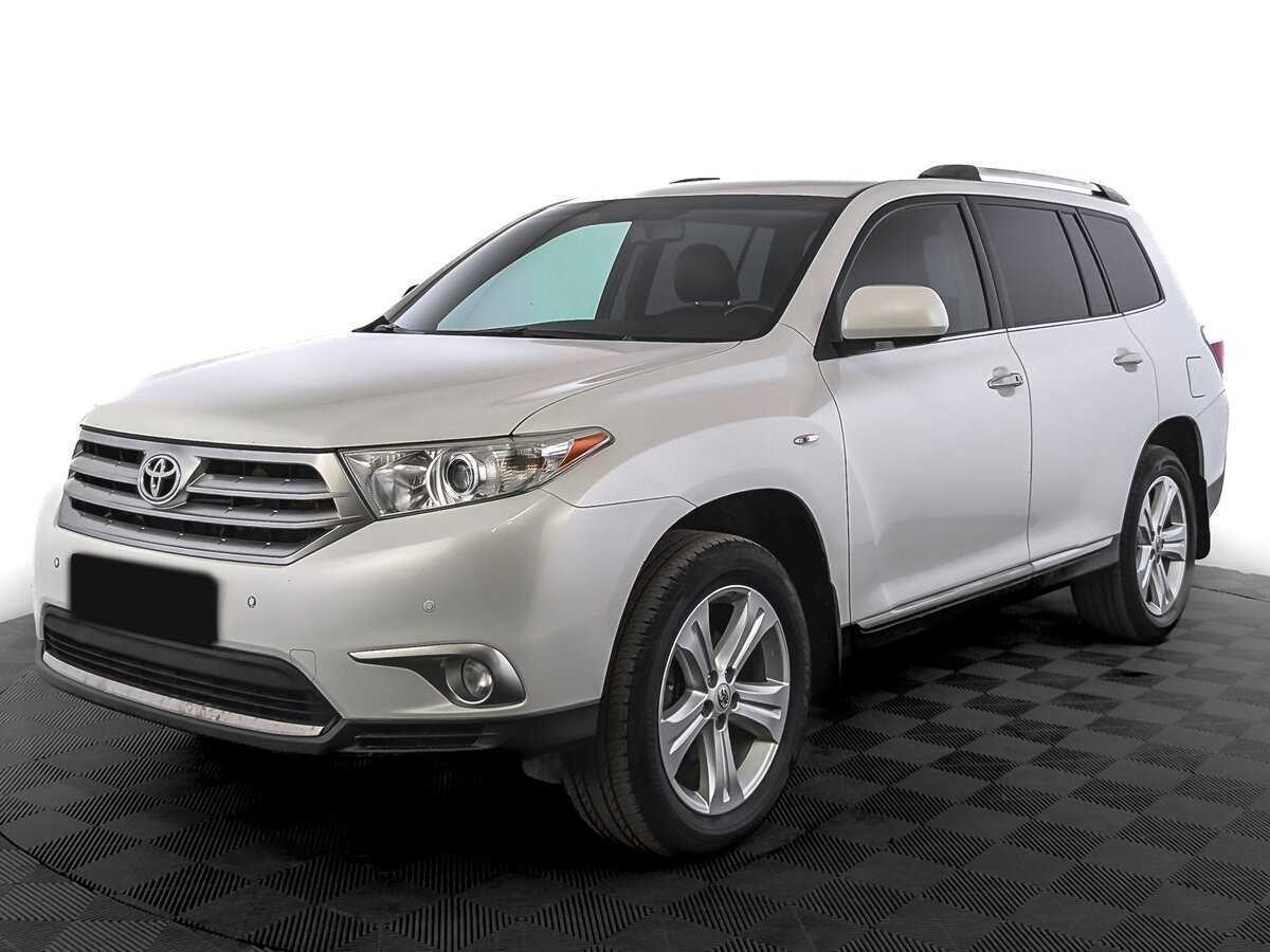 Toyota Highlander с пробегом — 2011 год. Фото: #0
