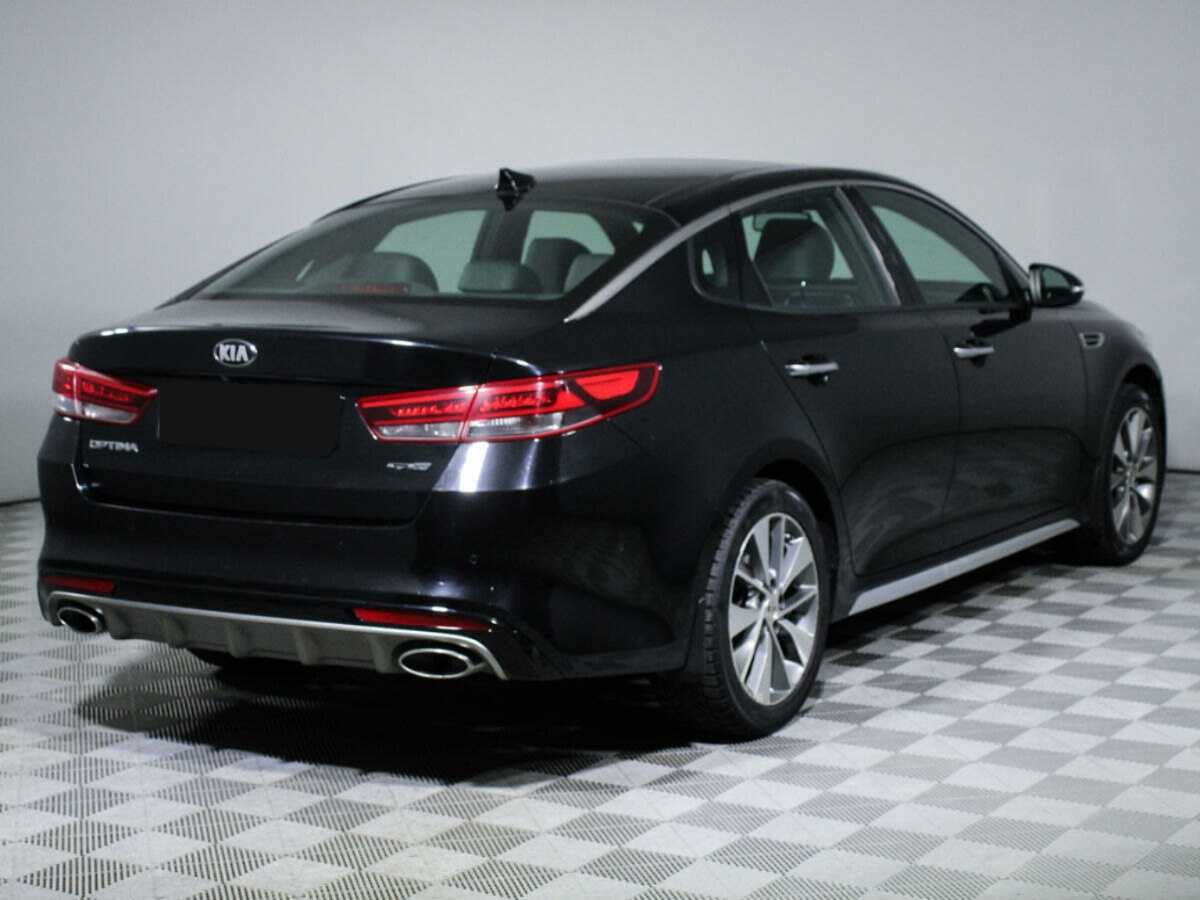 Kia Optima с пробегом — 2017 год. Фото: #3