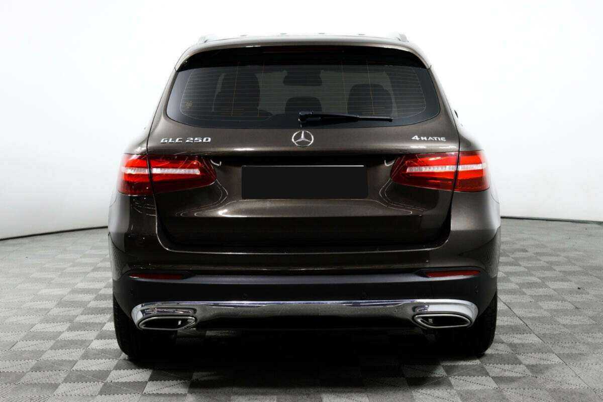 Mercedes-Benz GLC с пробегом — 2016 год. Фото: #5