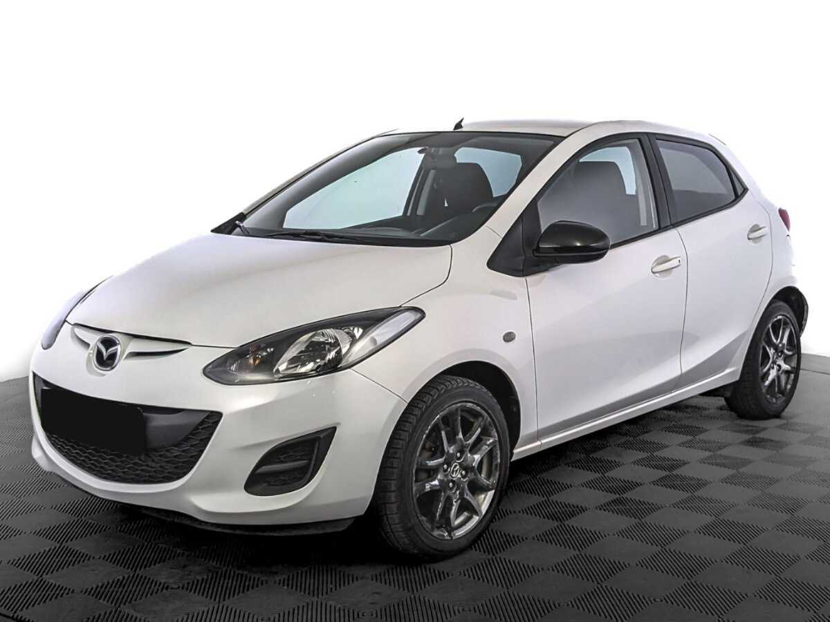 Mazda 2 с пробегом — 2013 год. Посмотреть фото