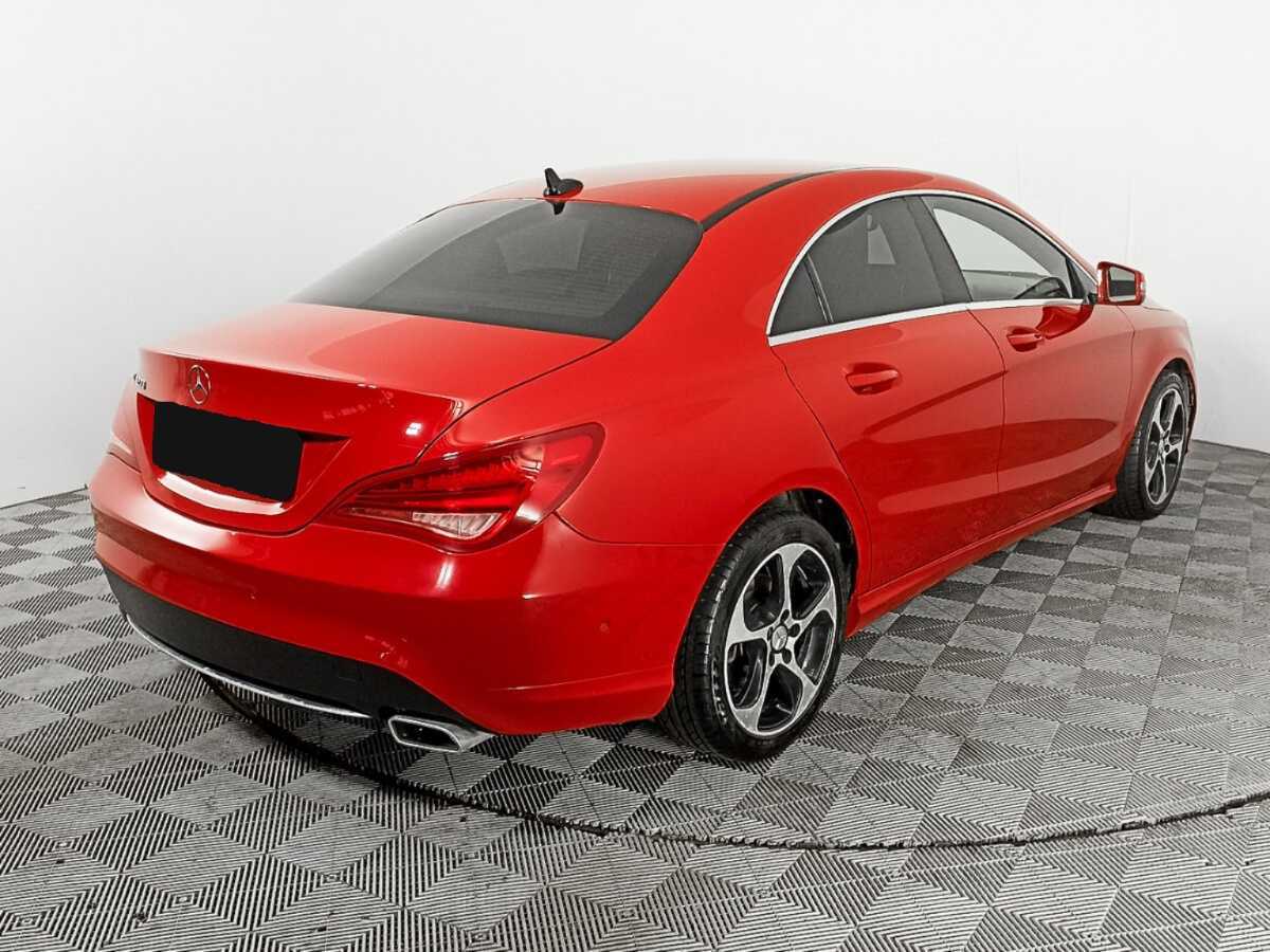 Mercedes-Benz CLA с пробегом — 2015 год. Фото: #4