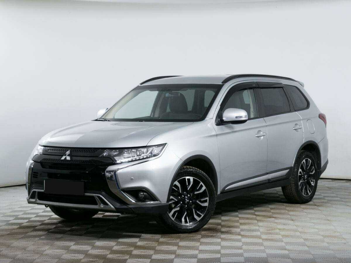 Mitsubishi Outlander с пробегом — 2021 год. Фото: #0
