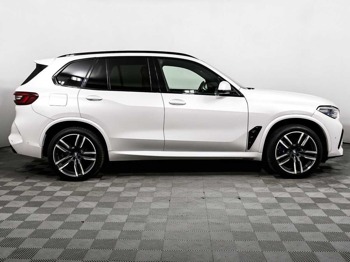 BMW X5 M с пробегом — 2021 год. Фото: #3