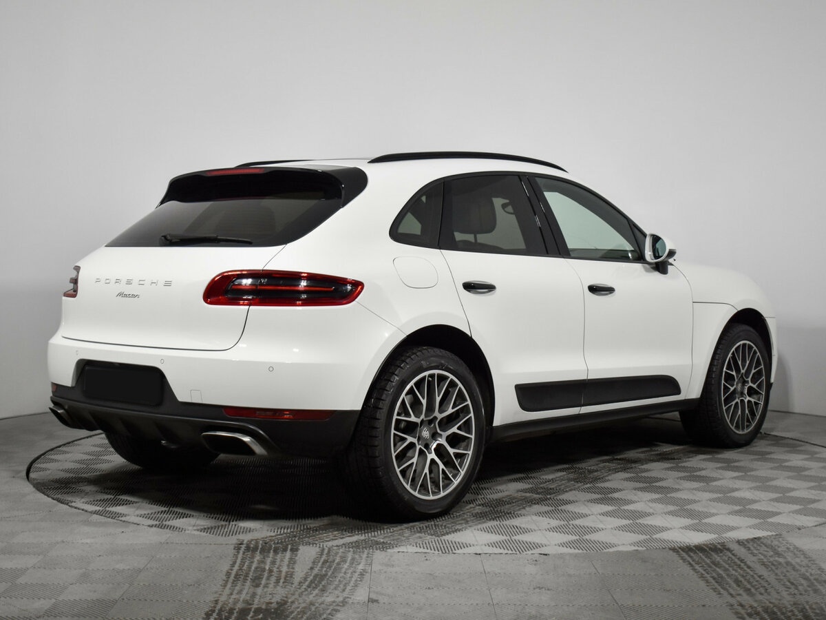 Porsche Macan с пробегом — 2018 год. Фото: #3