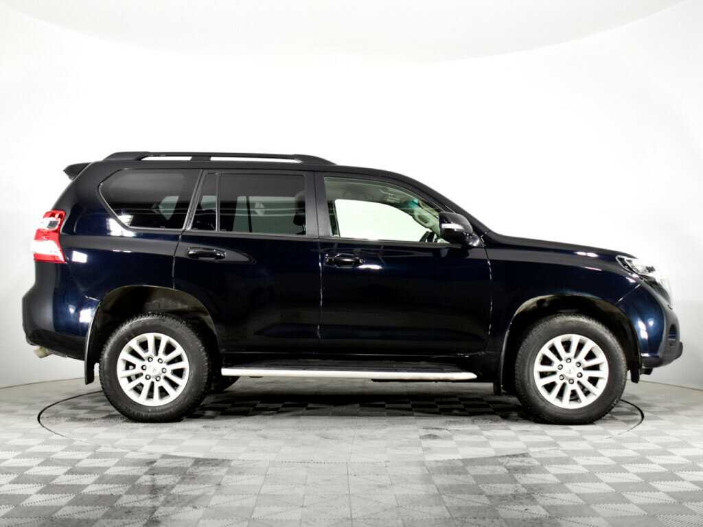 Toyota Land Cruiser Prado с пробегом — 2017 год. Фото: #3