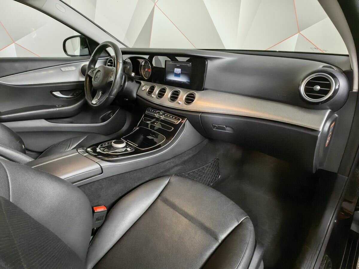 Mercedes-Benz E-Класс с пробегом — 2016 год. Фото: #8