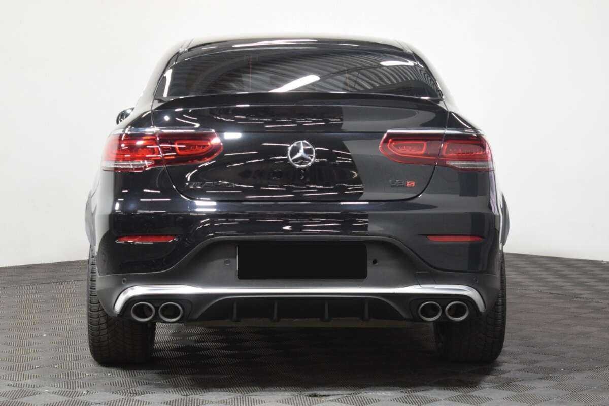 Mercedes-Benz GLC Coupe AMG с пробегом — 2020 год. Фото: #4
