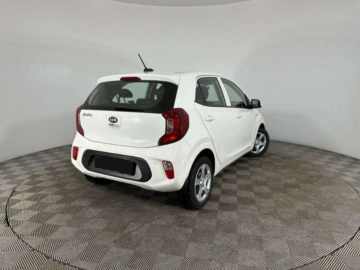Kia Picanto с пробегом — 2018 год. Фото: #4