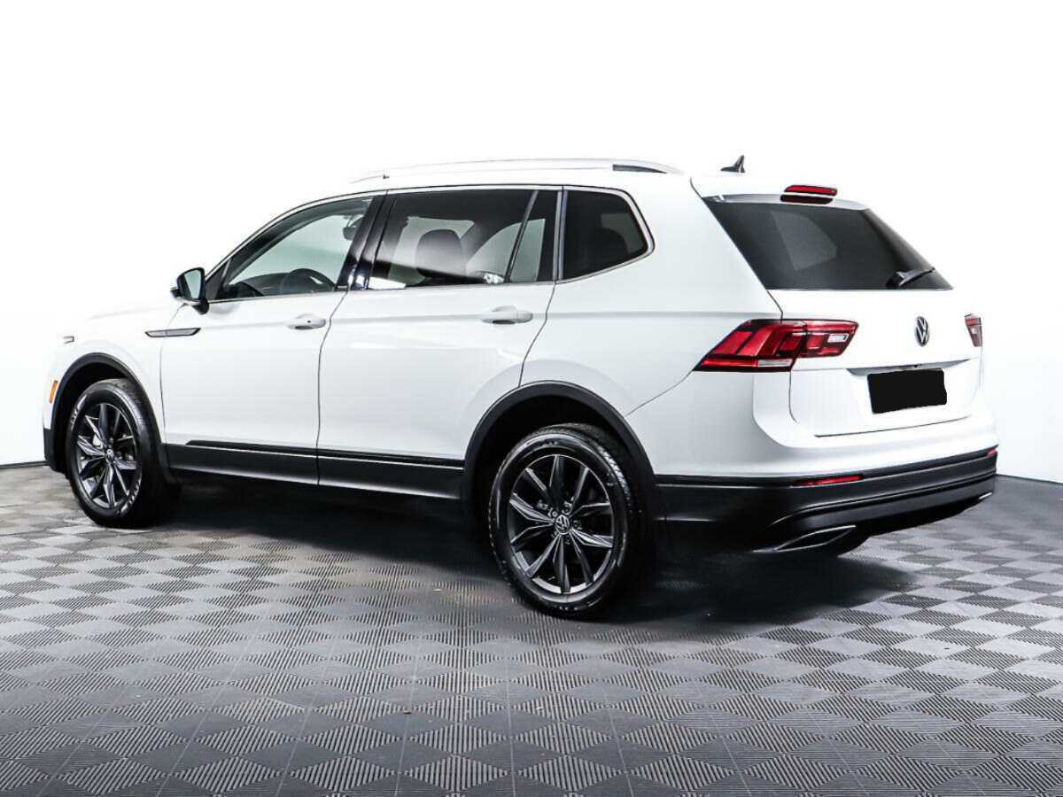Volkswagen Tiguan с пробегом — 2022 год. Фото: #6