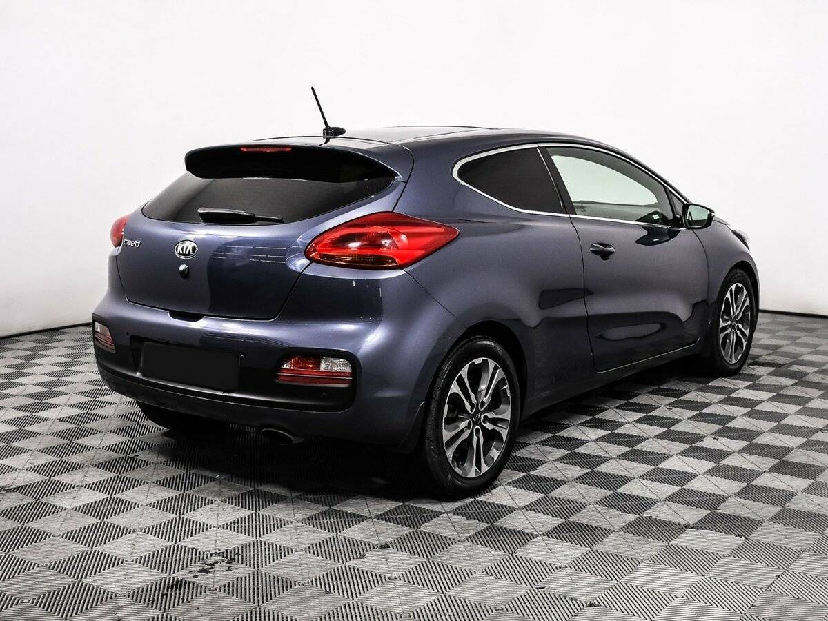 Kia Ceed с пробегом — 2014 год. Фото: #4