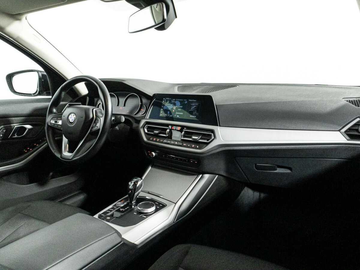 BMW 3 серии с пробегом — 2019 год. Фото: #8
