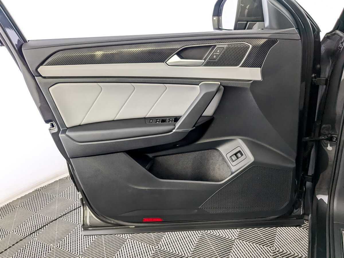 Volkswagen Tayron с пробегом — 2022 год. Фото: #14