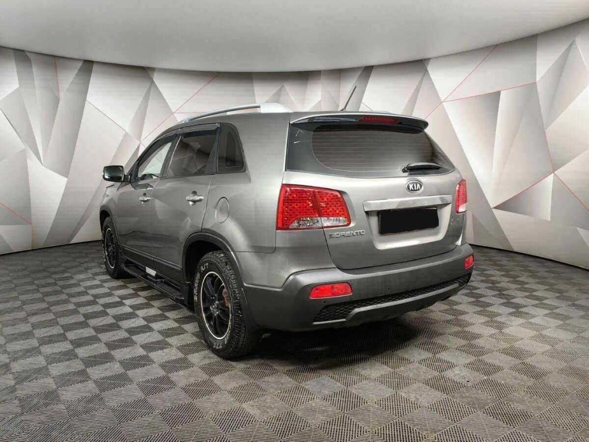 Kia Sorento с пробегом — 2011 год. Фото: #3