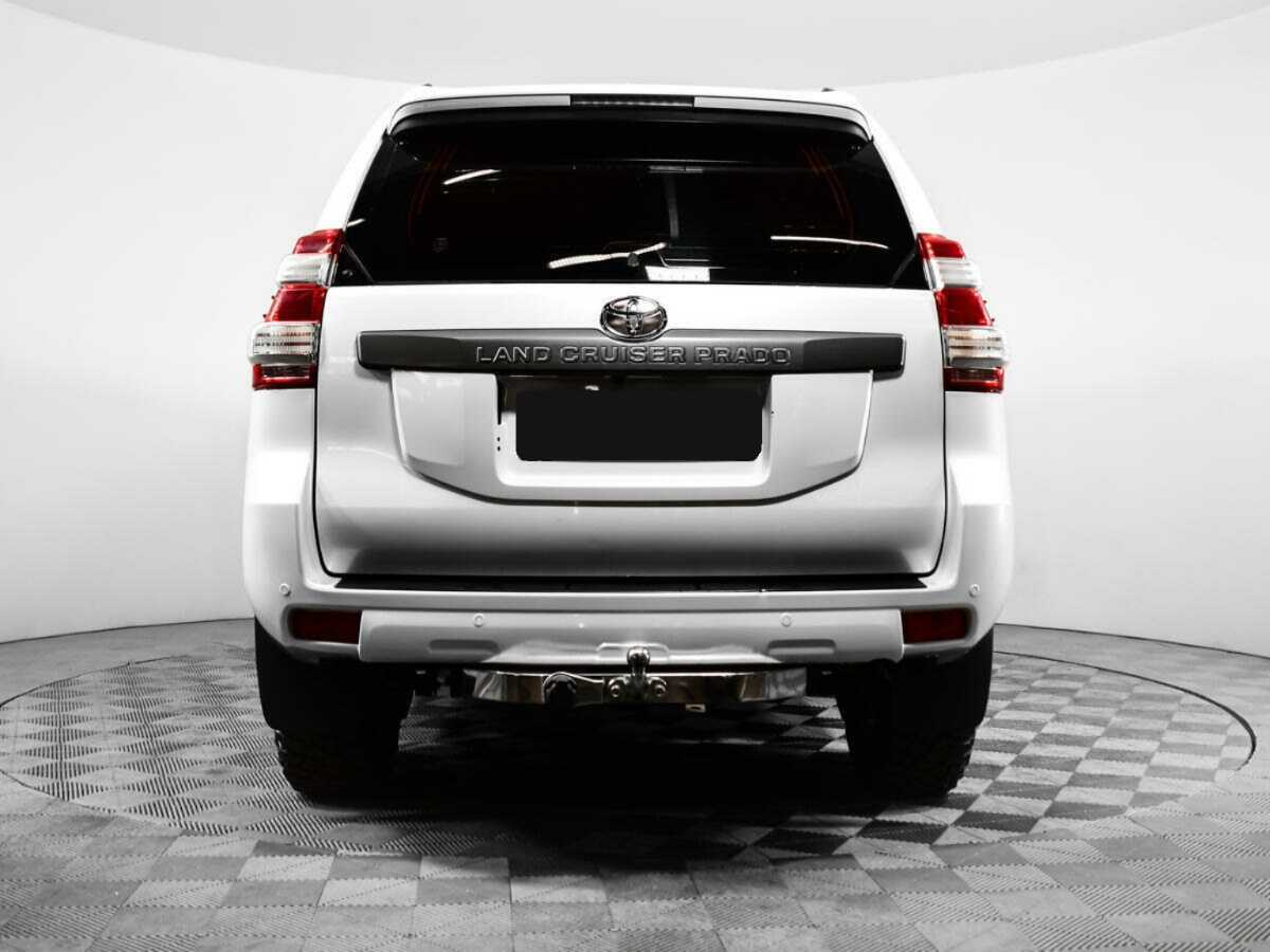 Toyota Land Cruiser Prado с пробегом — 2017 год. Фото: #5
