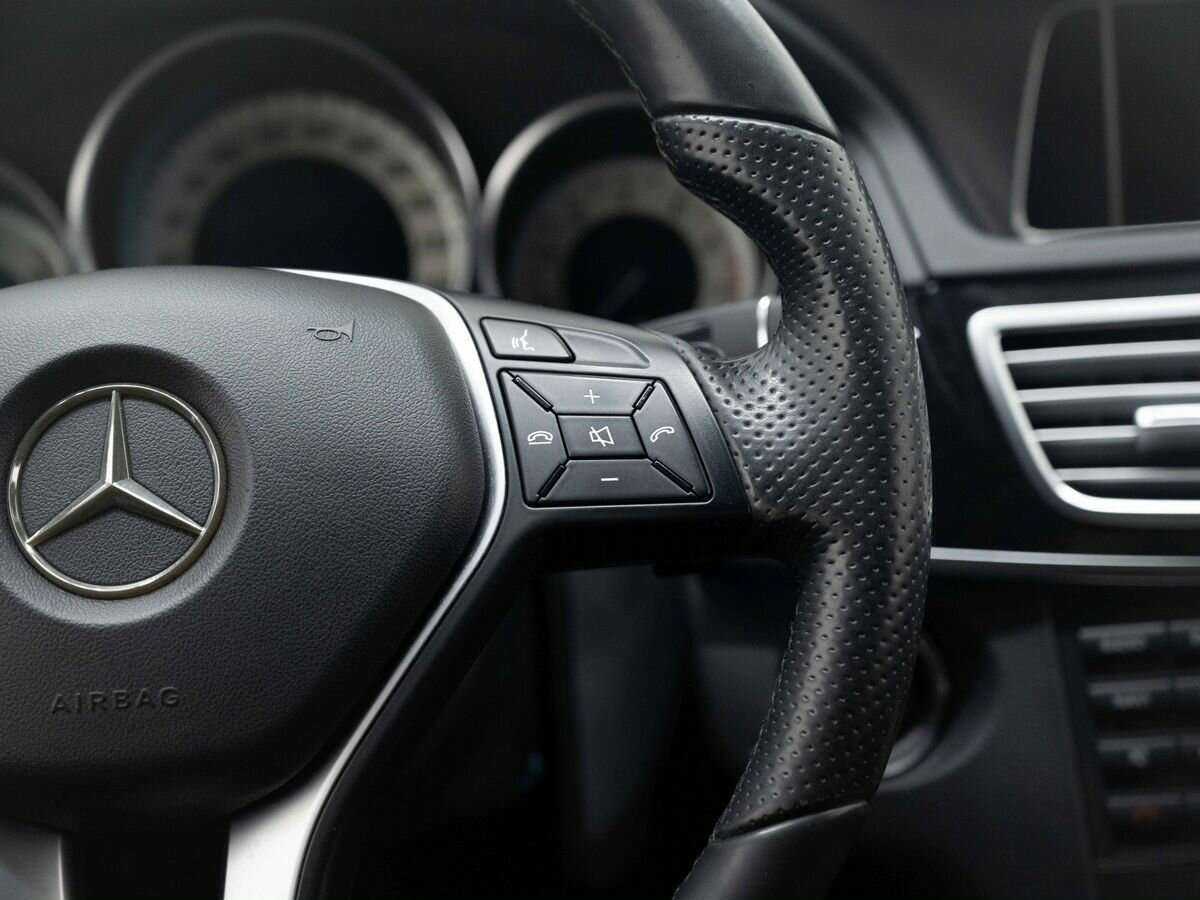 Mercedes-Benz E-Класс с пробегом — 2014 год. Фото: #12