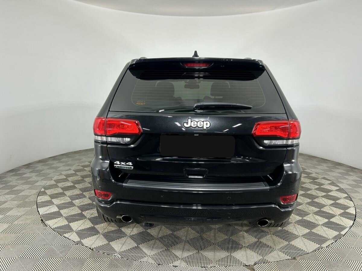 Jeep Grand Cherokee с пробегом — 2013 год. Фото: #2