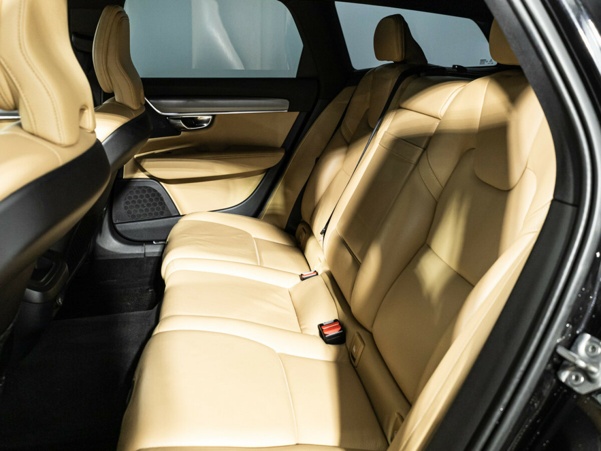 Volvo V90 с пробегом — 2018 год. Фото: #9