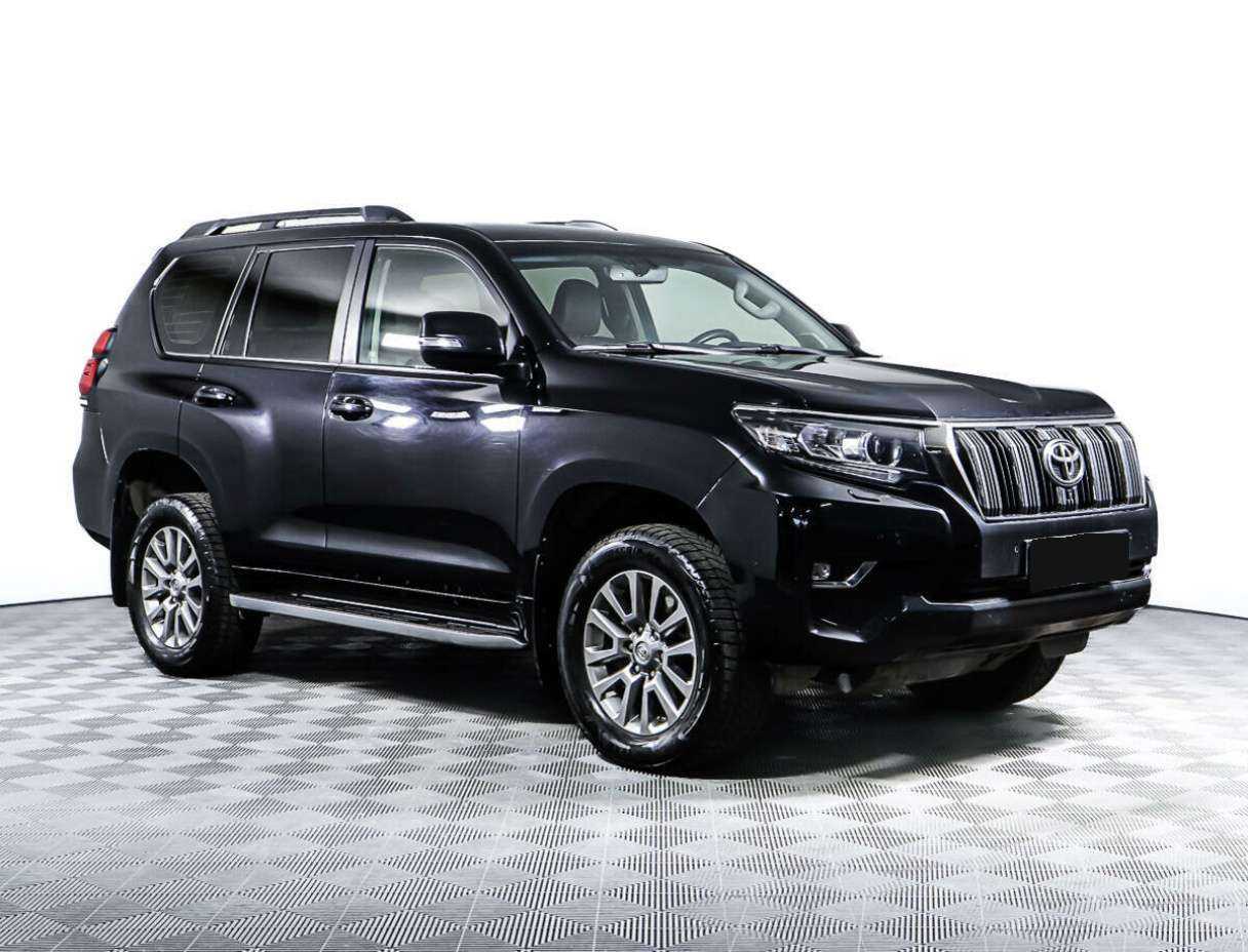 Toyota Land Cruiser Prado с пробегом — 2017 год. Фото: #2