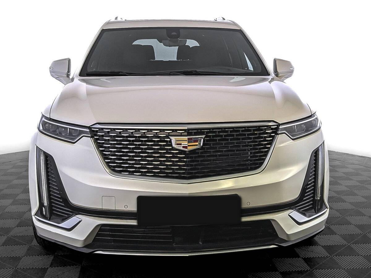 Cadillac XT6 с пробегом — 2023 год. Фото: #4