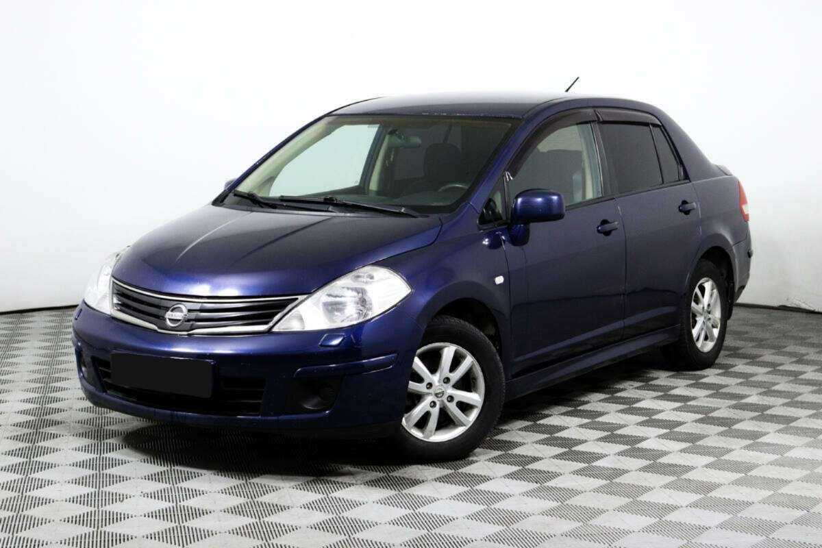 Nissan Tiida с пробегом — 2010 год. Фото: #0