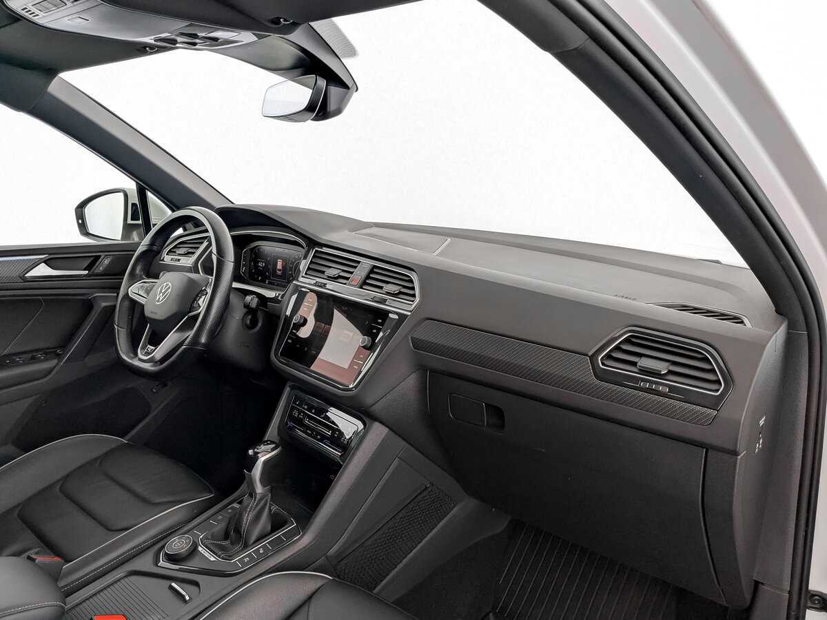 Volkswagen Tiguan с пробегом — 2021 год. Фото: #10