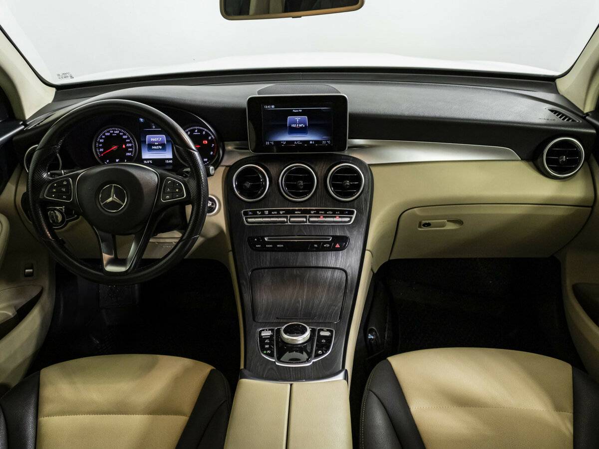 Mercedes-Benz GLC с пробегом — 2015 год. Фото: #9