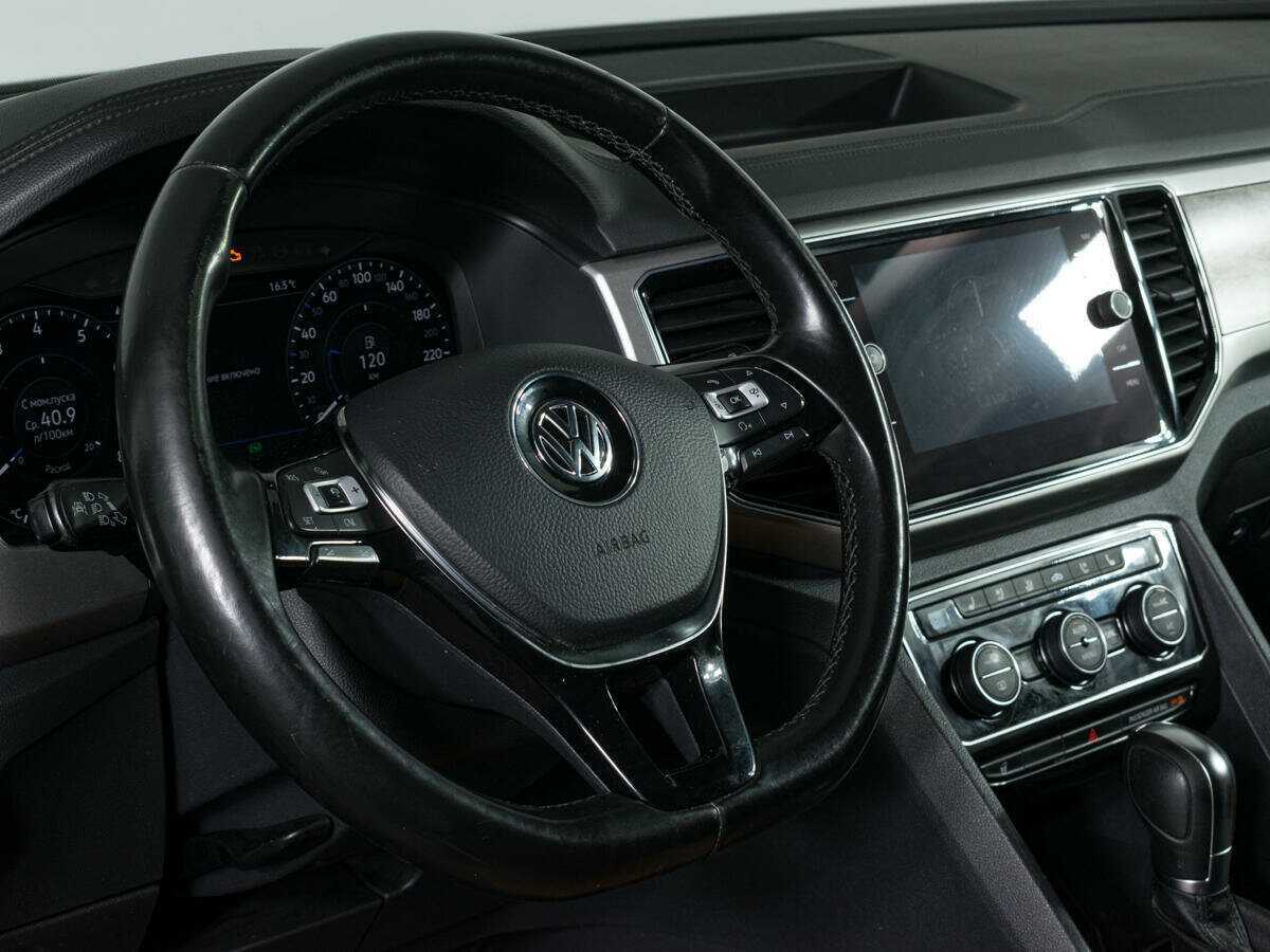 Volkswagen Teramont с пробегом — 2018 год. Фото: #16