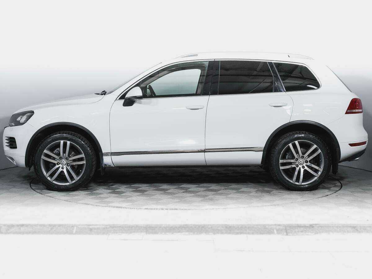 Volkswagen Touareg с пробегом — 2014 год. Фото: #7