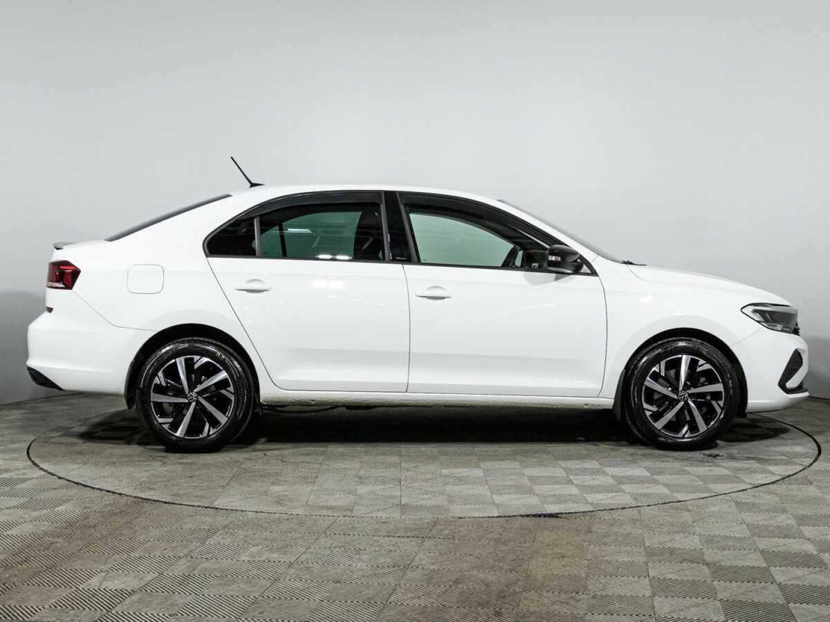 Volkswagen Polo с пробегом — 2021 год. Фото: #3