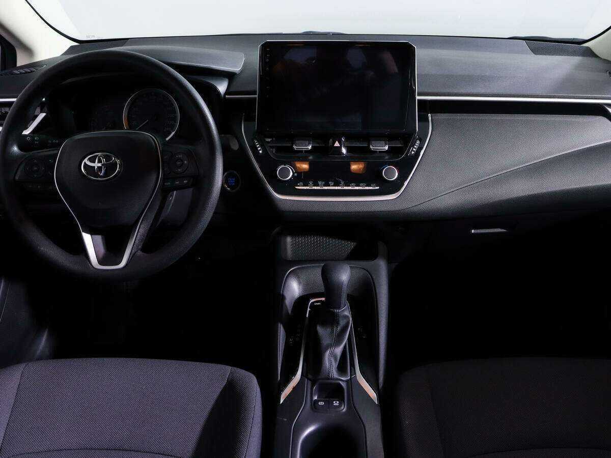 Toyota Corolla с пробегом — 2022 год. Фото: #8