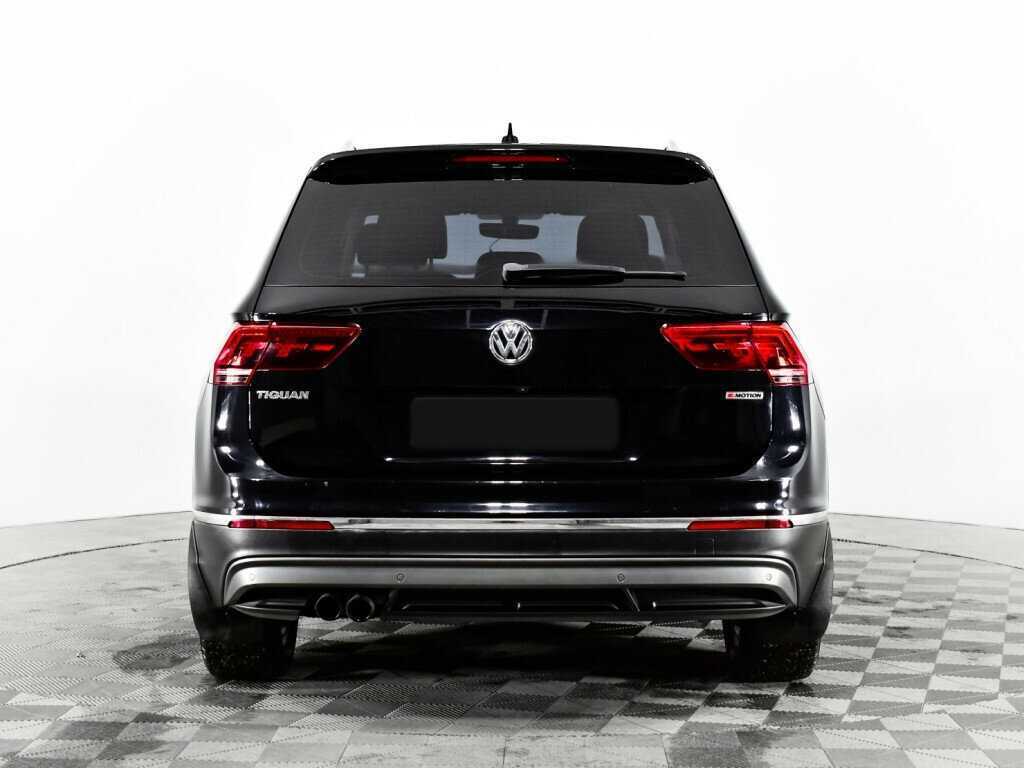 Volkswagen Tiguan с пробегом — 2018 год. Фото: #5