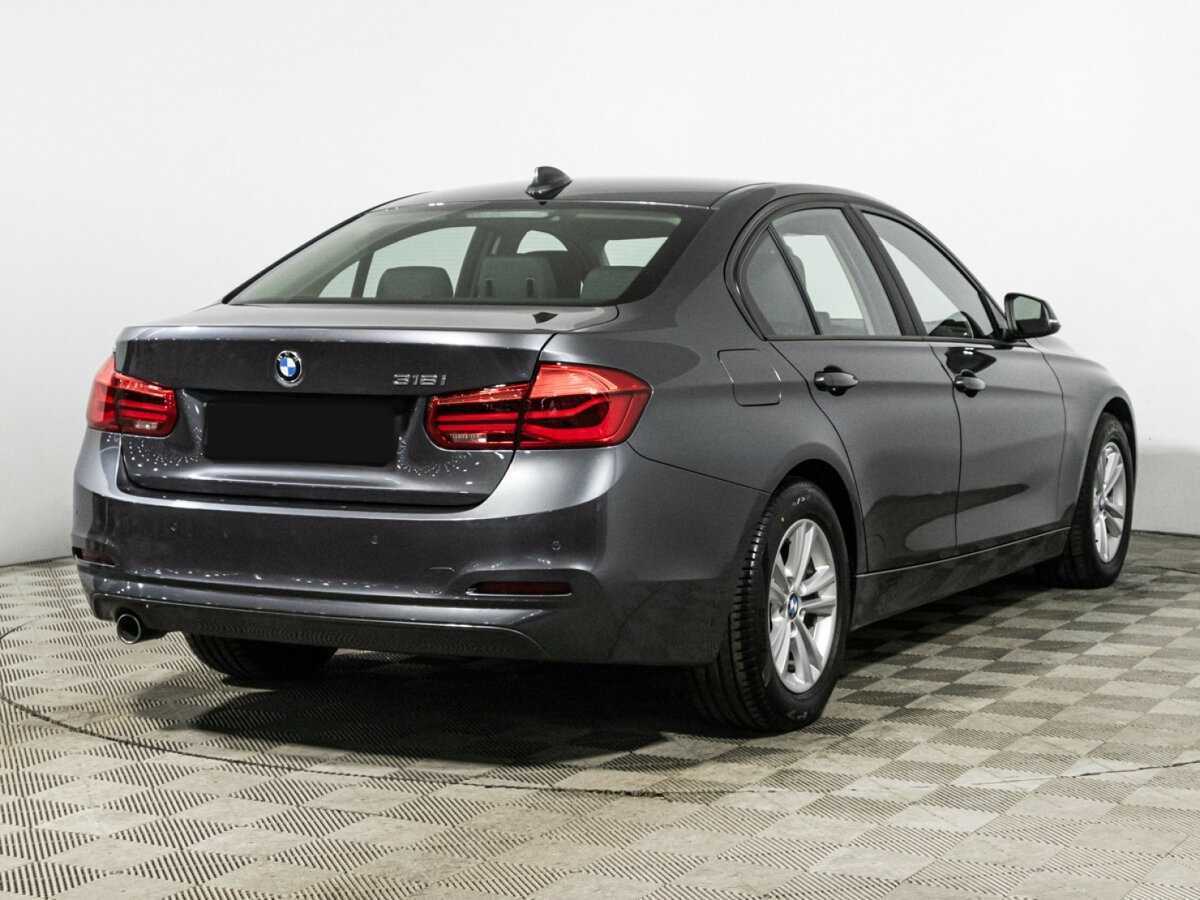 BMW 3 серии с пробегом — 2018 год. Фото: #4