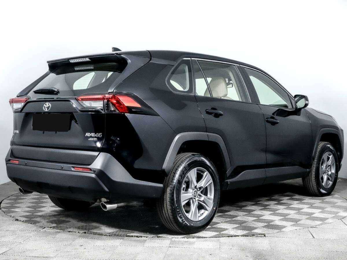 Toyota RAV4 с пробегом — 2022 год. Фото: #5