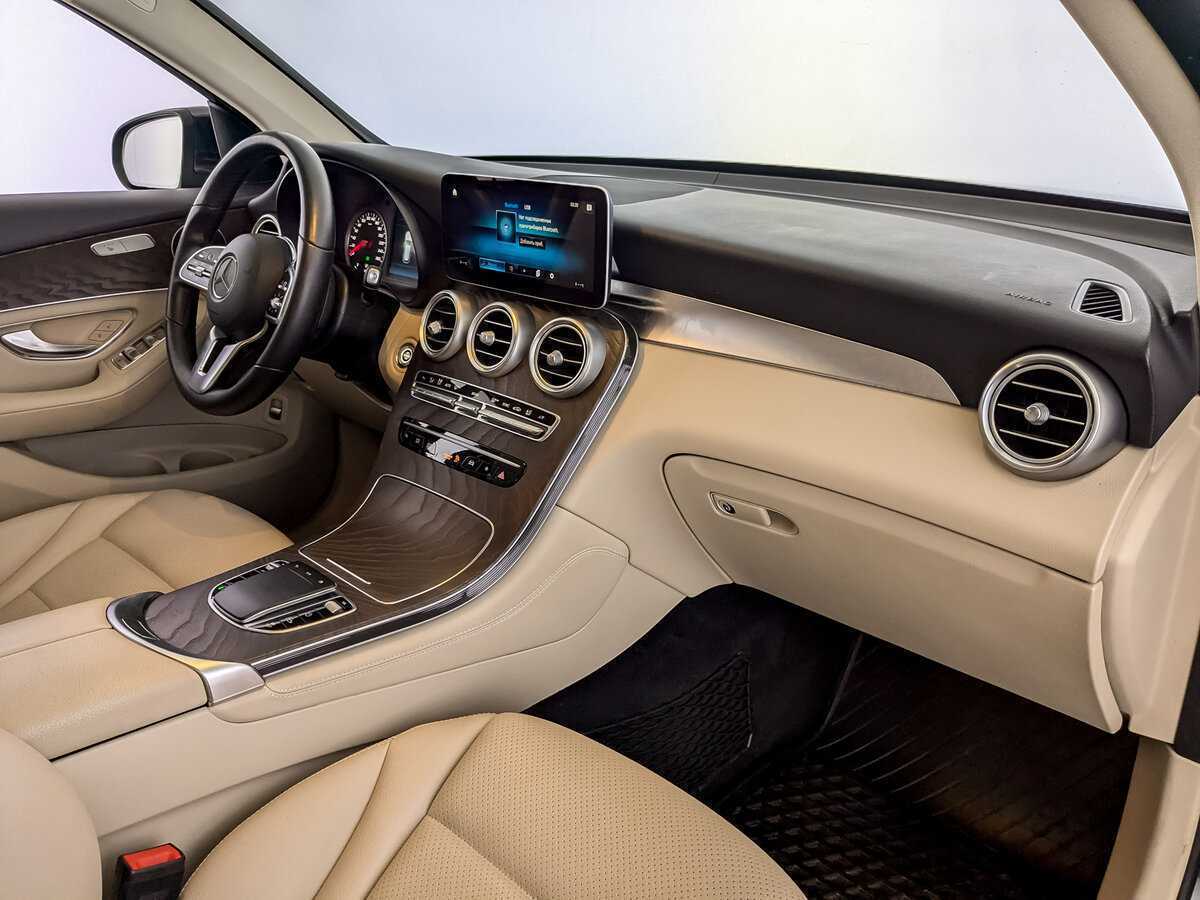 Mercedes-Benz GLC с пробегом — 2019 год. Фото: #8