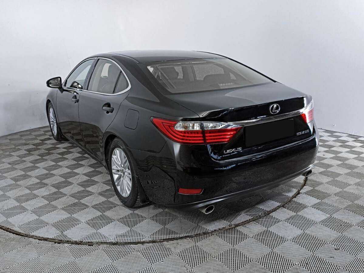 Lexus ES с пробегом — 2013 год. Фото: #6