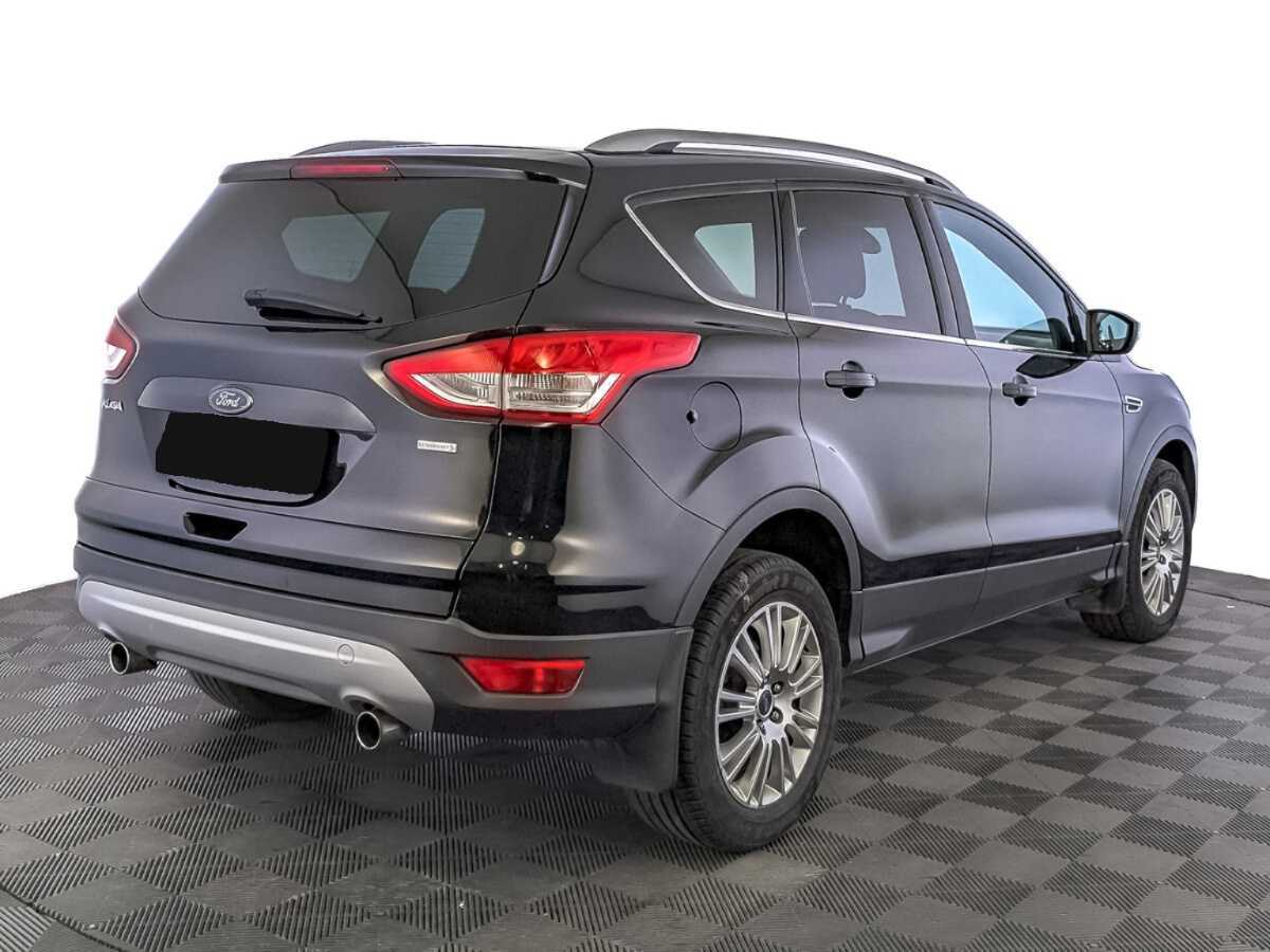 Ford Kuga с пробегом — 2014 год. Фото: #4