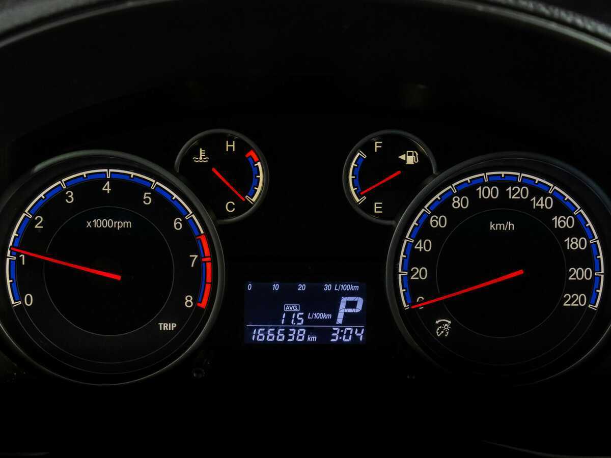 Suzuki SX4 с пробегом — 2011 год. Фото: #14