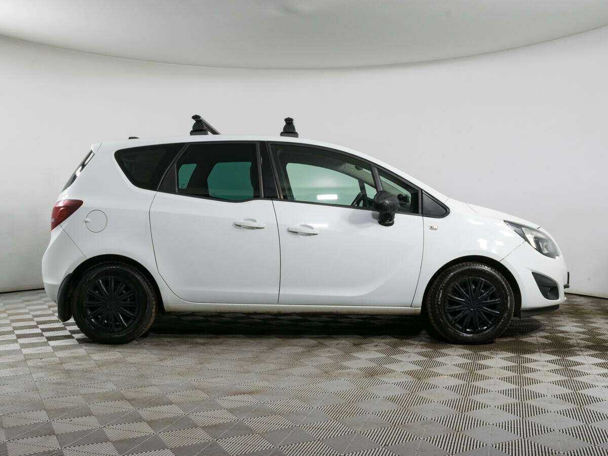 Opel Meriva с пробегом — 2013 год. Фото: #2