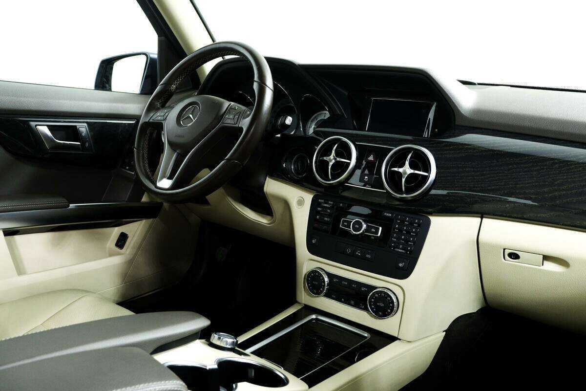 Mercedes-Benz GLK-Класс с пробегом — 2015 год. Фото: #8