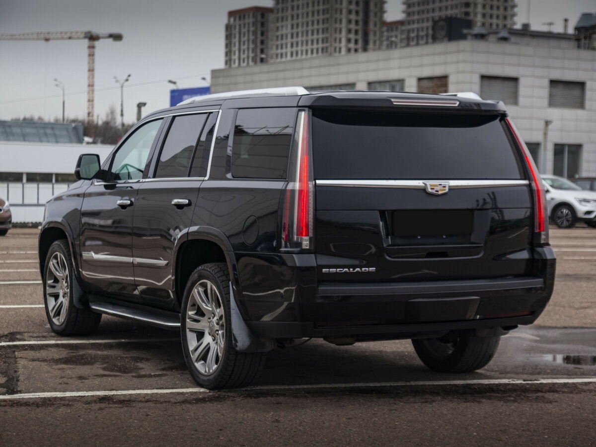 Cadillac Escalade с пробегом — 2018 год. Фото: #6