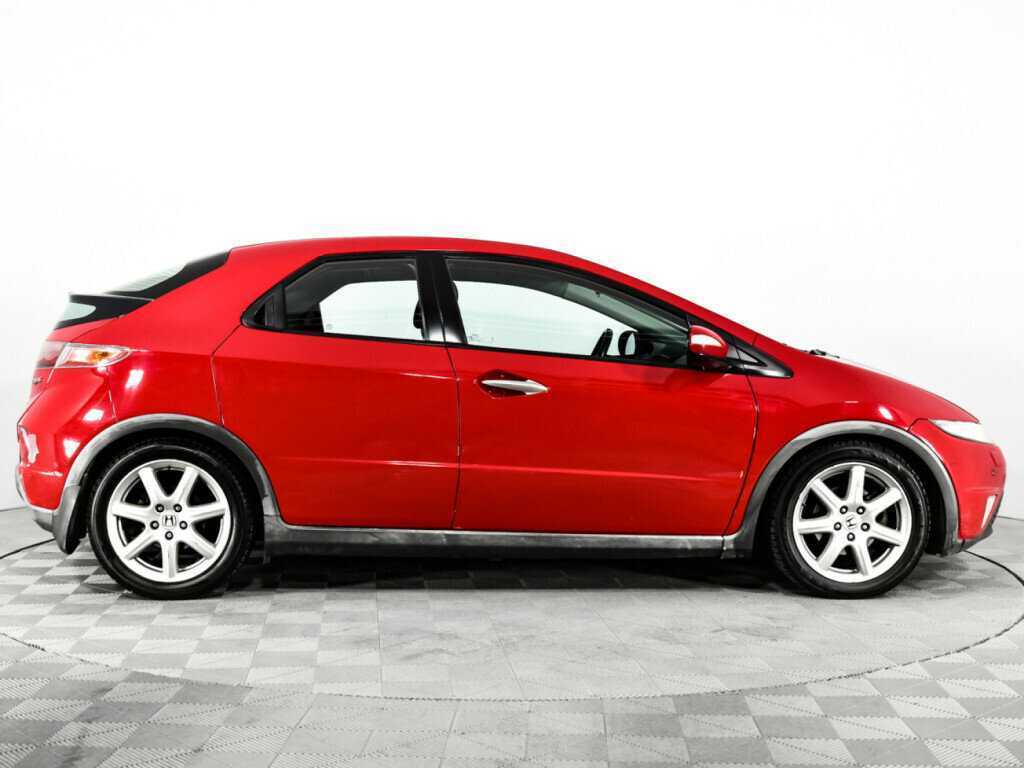 Honda Civic с пробегом — 2008 год. Фото: #3