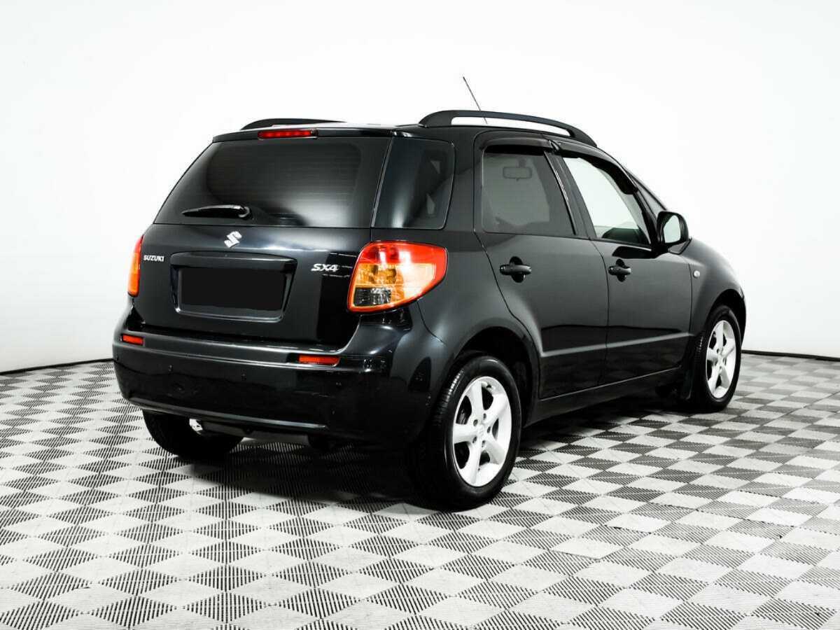 Suzuki SX4 с пробегом — 2008 год. Фото: #4