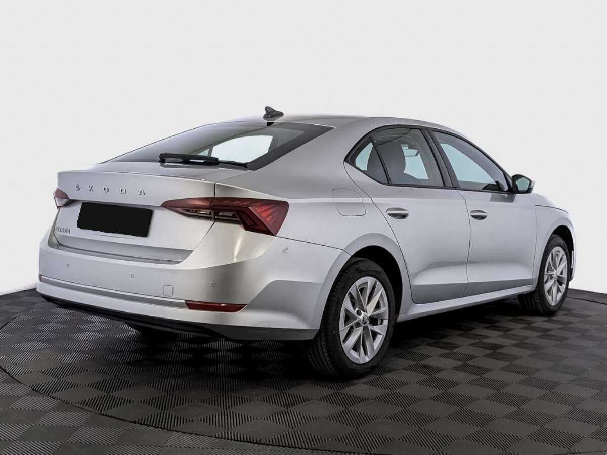 Skoda Octavia с пробегом — 2021 год. Фото: #4
